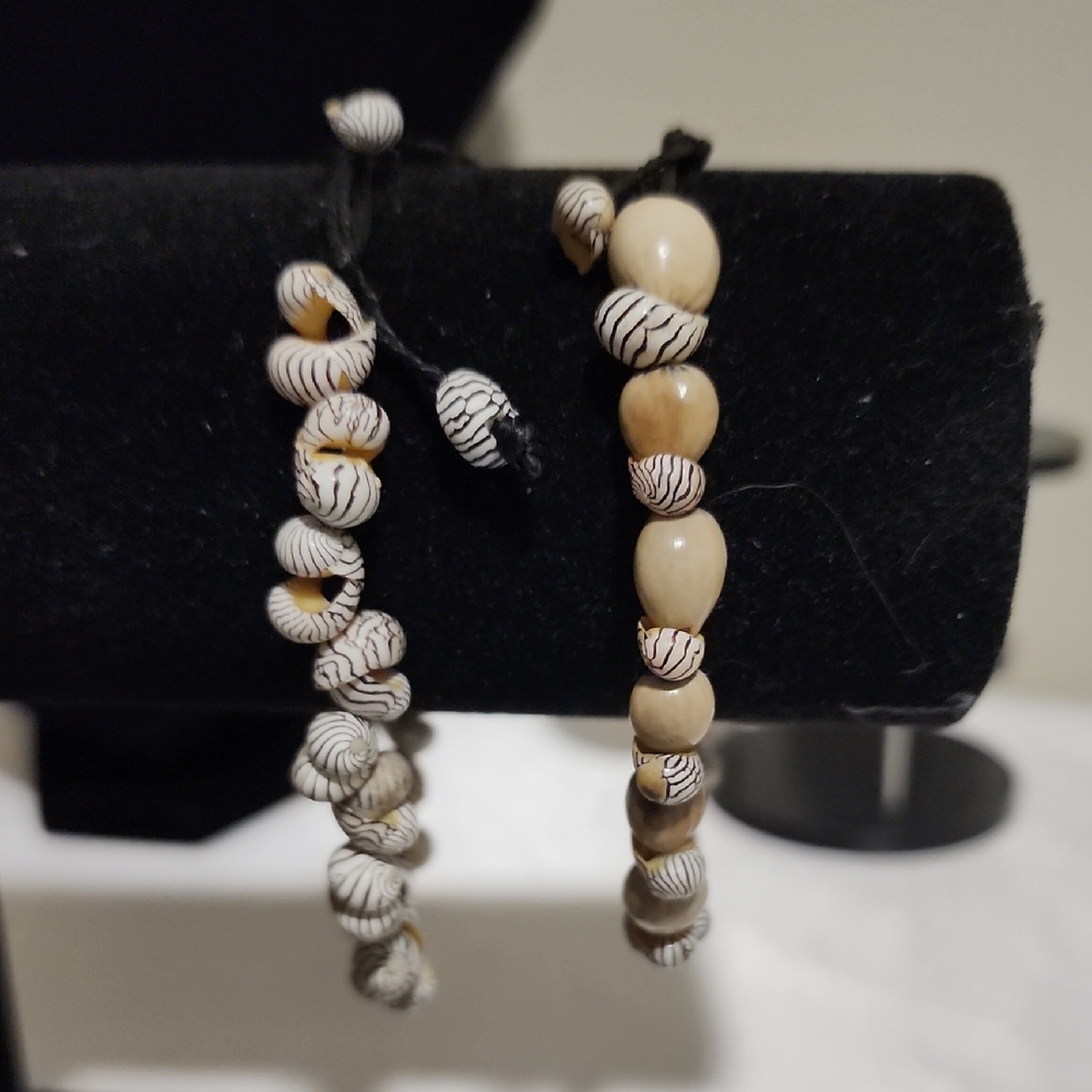 Boho Shell And Stone Bracelet Set - Cream and Black Adjustable.